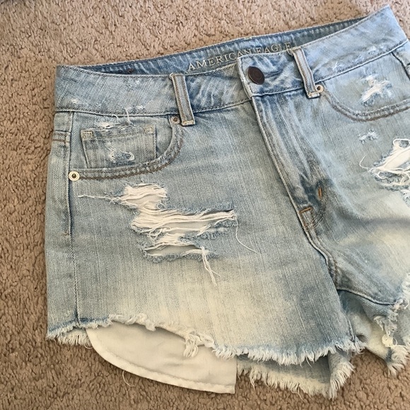 American Eagle Distressed Shortie Jean Shorts Size 2 - Picture 11 of 11